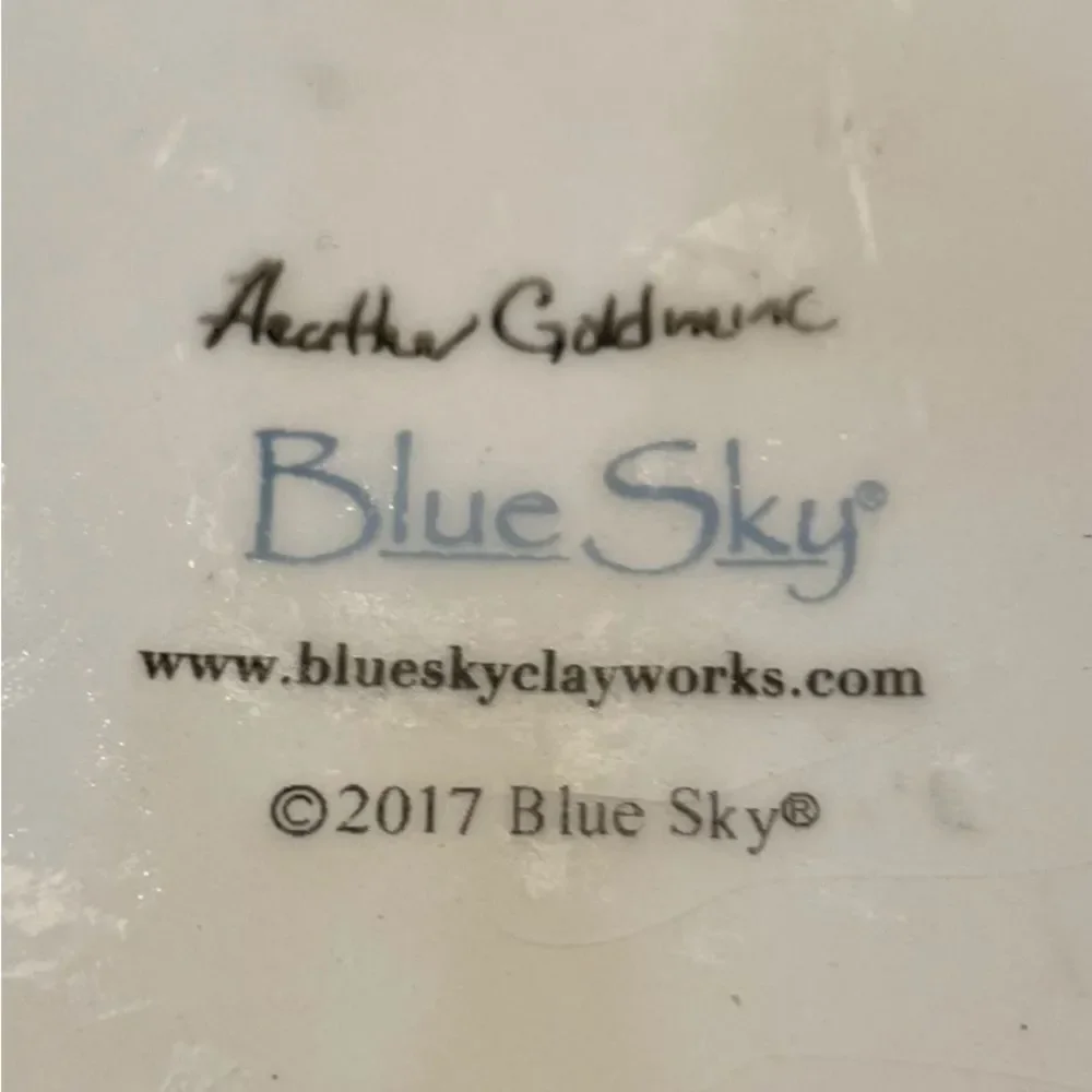 Blue Sky large canister